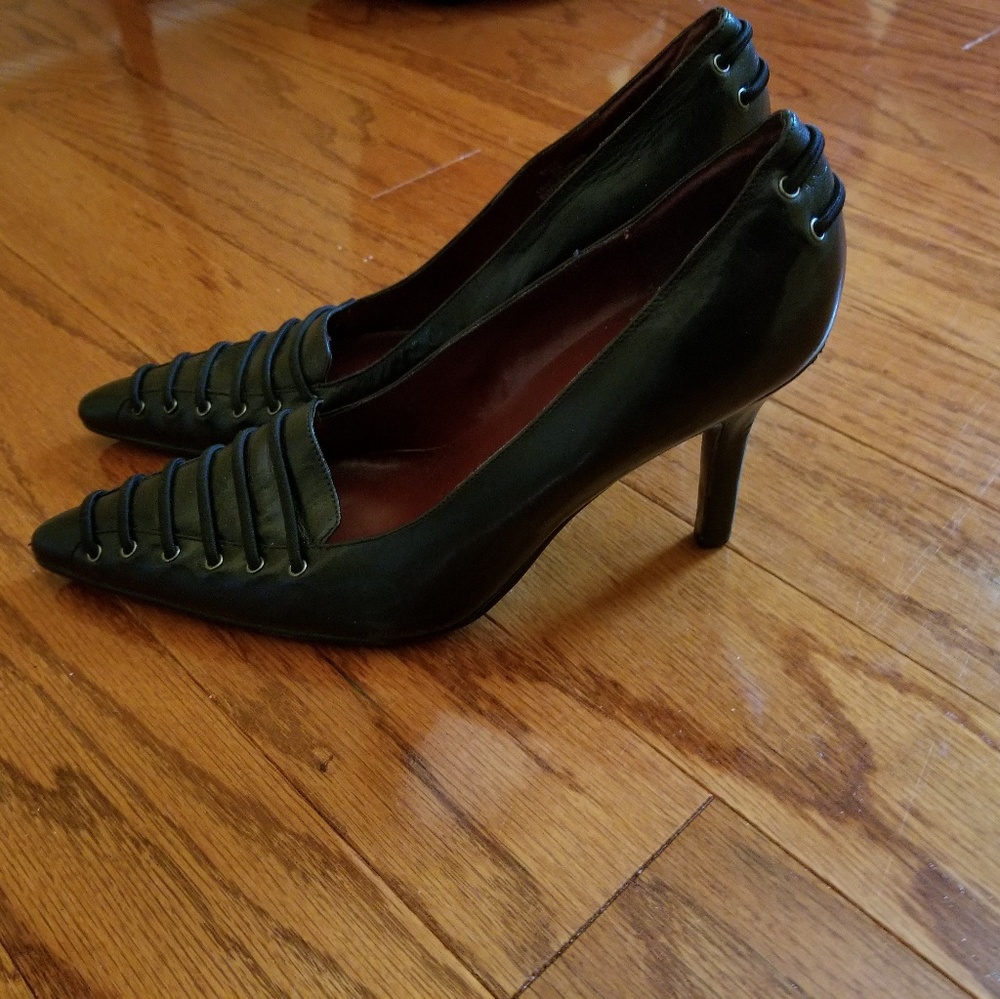 Beautiful Italian pumps